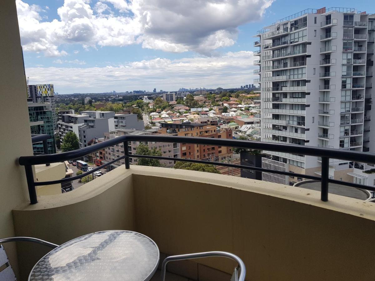 Parramatta Hotel Apartment سيدني المظهر الخارجي الصورة